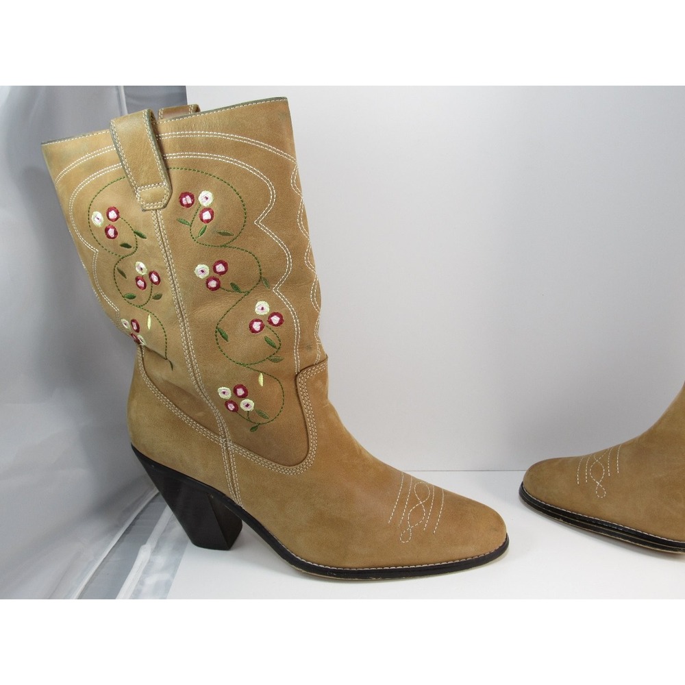 St John's Bay Boots Womens Size 8.5M Tan Western Floral Embroidered Leather - Picture 3 of 9